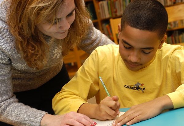 elemtary student tutoring